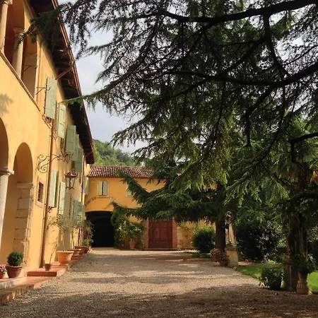 Sogara Villa *