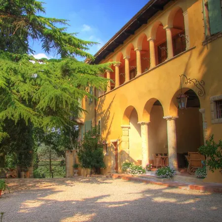 Sogara Villa *